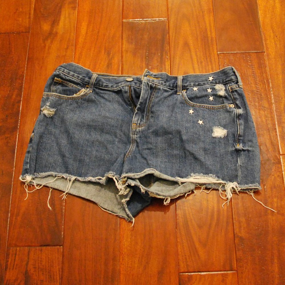 Old Navy Star Embroidered Denim Shorts